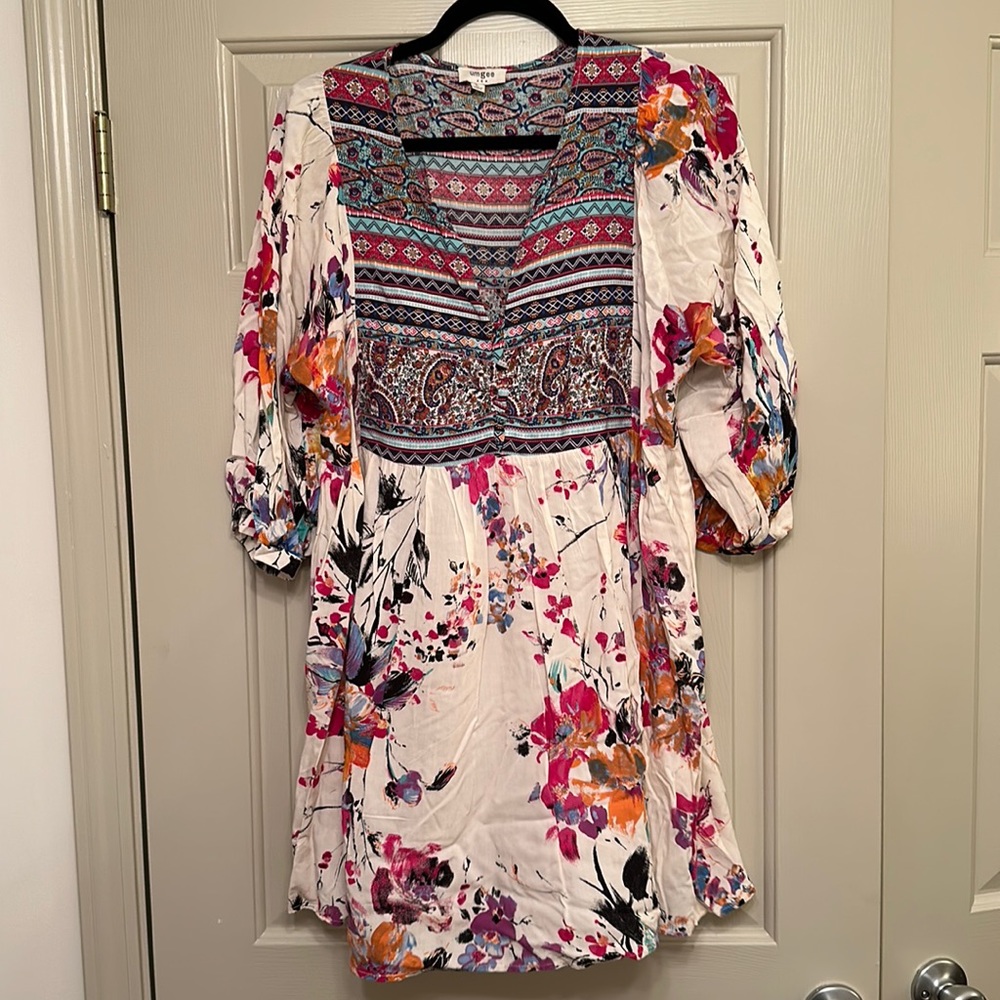 UMGEE boho short summer dress with sleeves - size Large